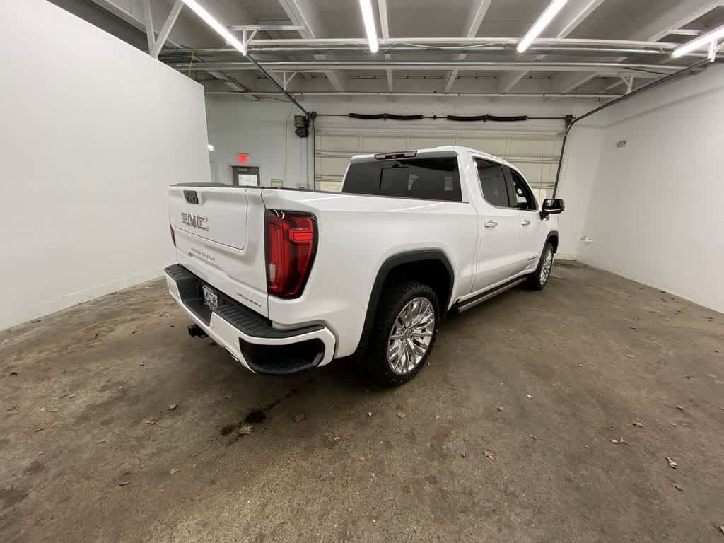 Used 2019 GMC Sierra 1500 Denali w/ Denali Ultimate Package AWD/4WD image 6