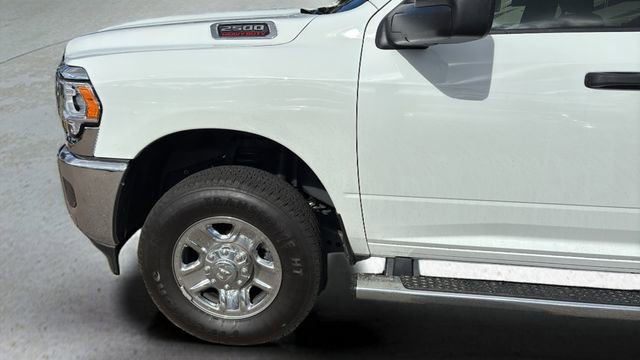 Used 2024 RAM 2500 Tradesman w/ Chrome Appearance Group image 29