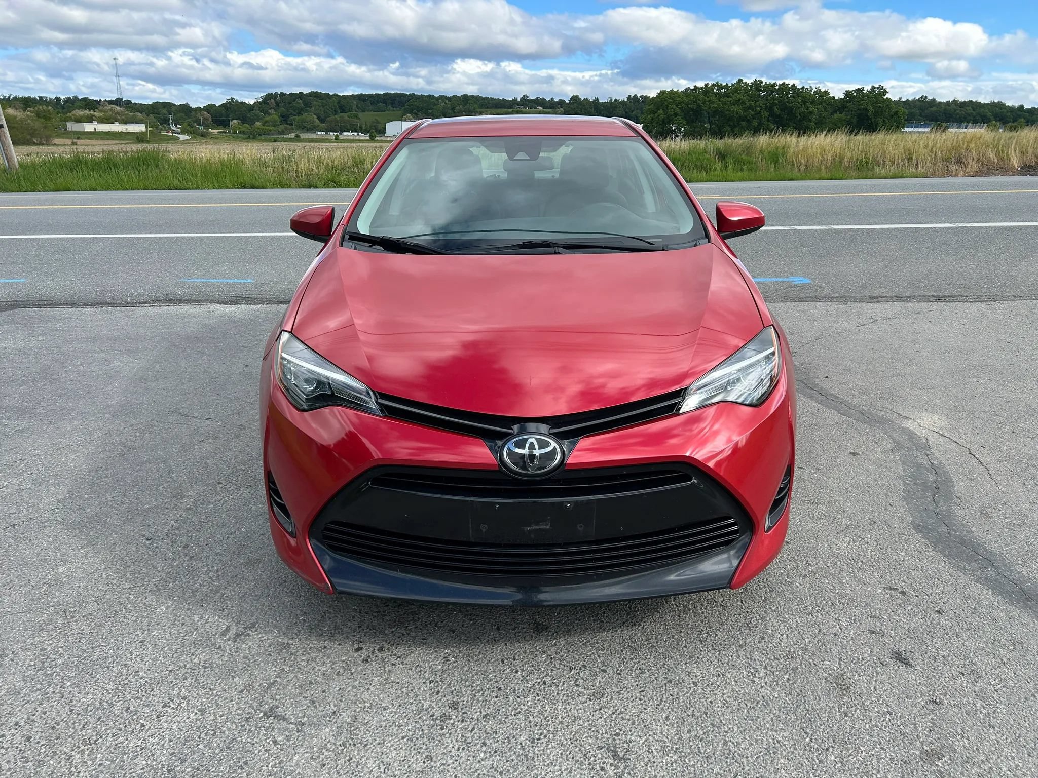 Used 2016 Toyota Corolla LE FWD image 4