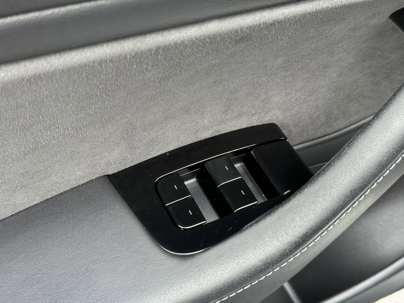 Used 2020 Tesla Model 3 Long Range AWD/4WD image 15
