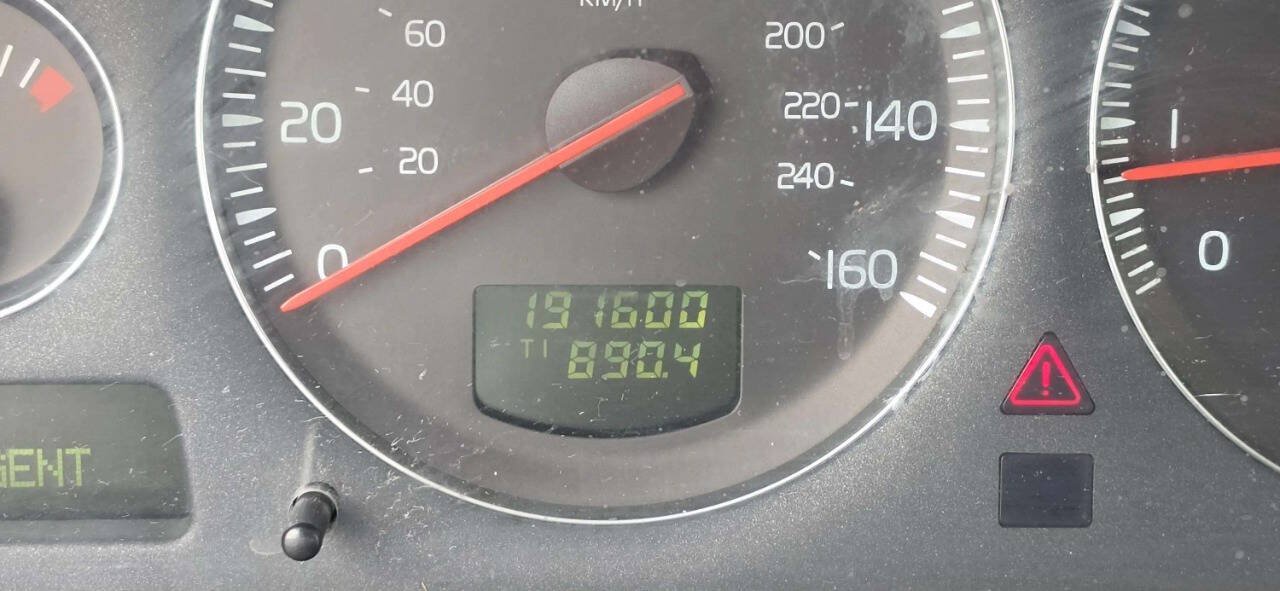 Used 2004 Volvo S60 2.4 FWD image 10