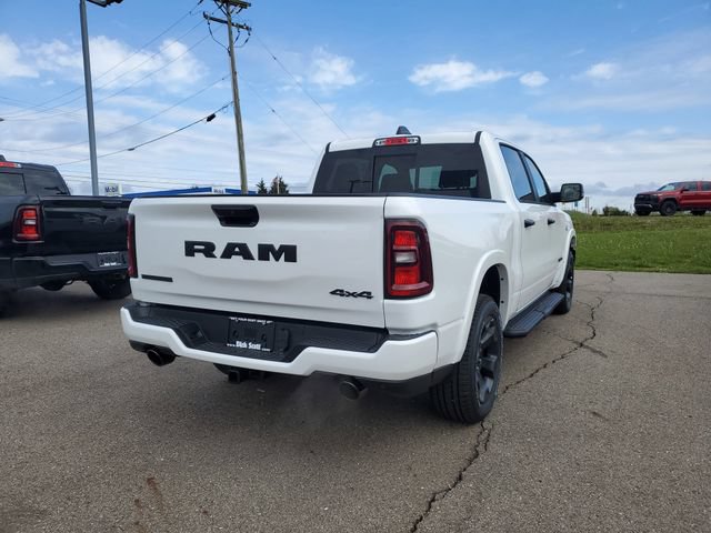 New 2026 RAM 1500 4x4 Crew Cab image 8