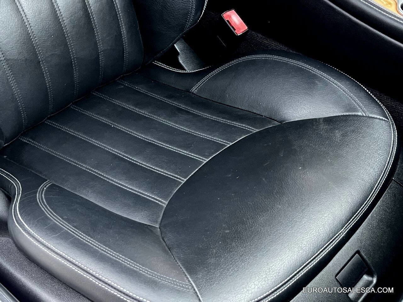 Used 2011 Mercedes-Benz SL 550 image 60