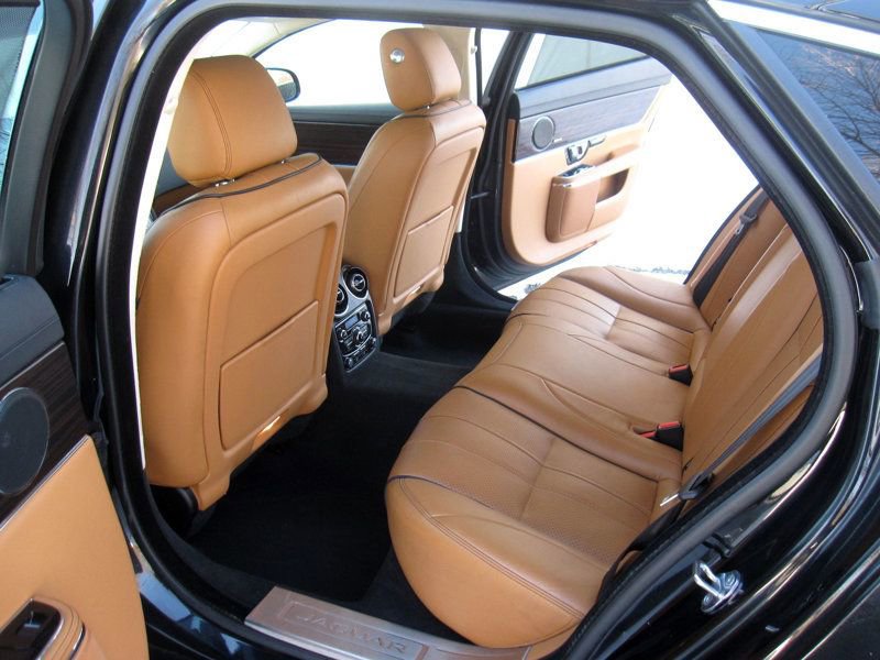 Used 2015 Jaguar XJ L Portfolio image 27