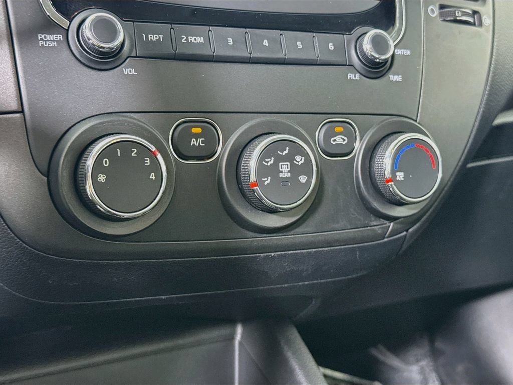 Used 2018 Kia Forte LX FWD image 6