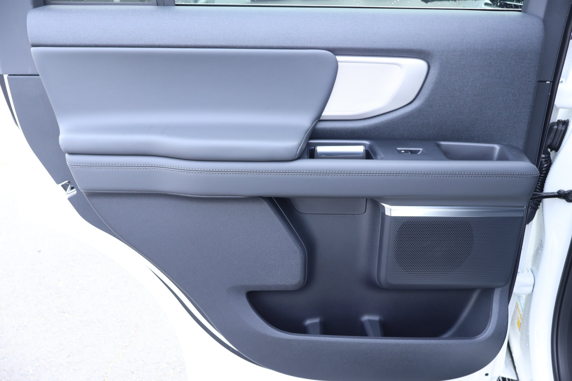 New 2027 Ford Expedition Active AWD/4WD image 18