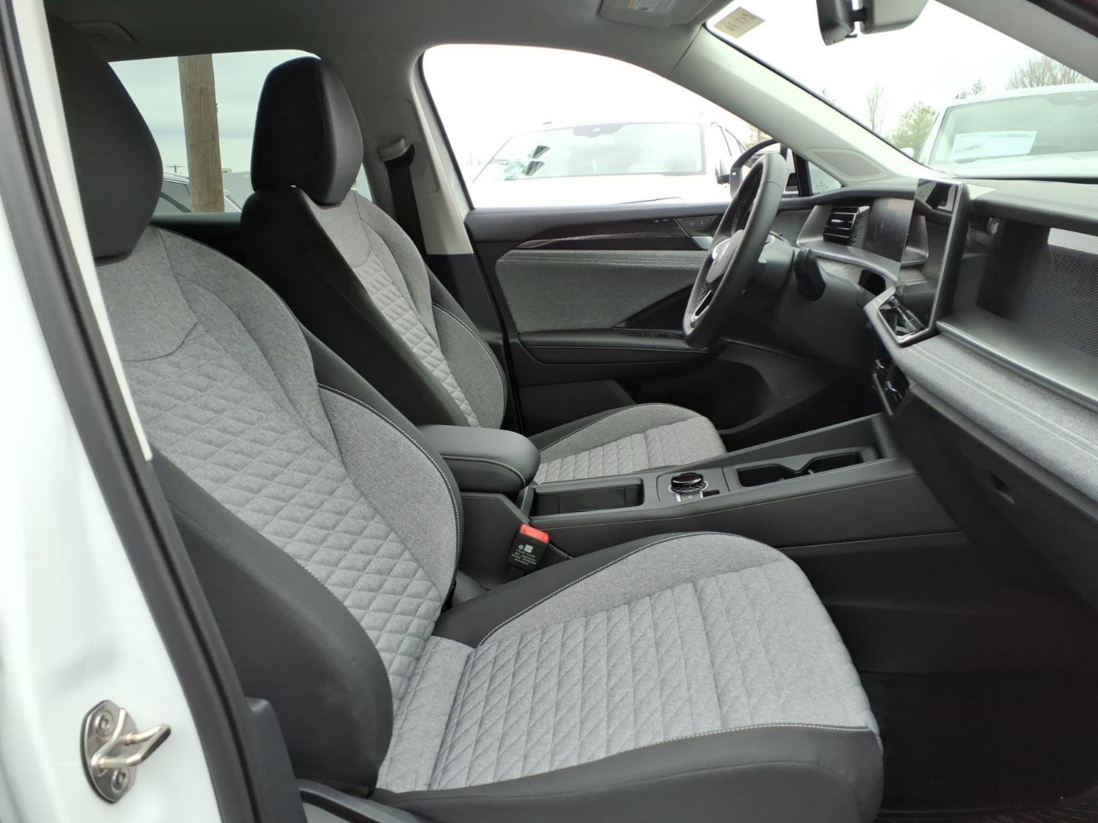 New 2026 Volkswagen Tiguan S AWD/4WD image 6