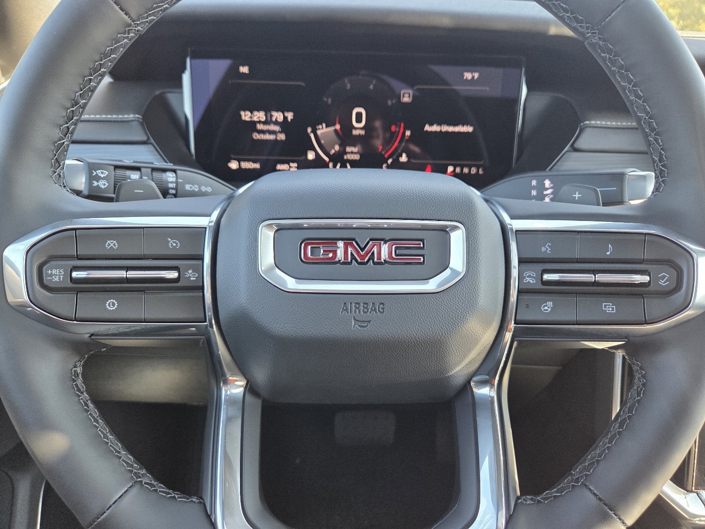New 2027 GMC Acadia Elevation w/ Elevation Premium Package AWD/4WD image 32