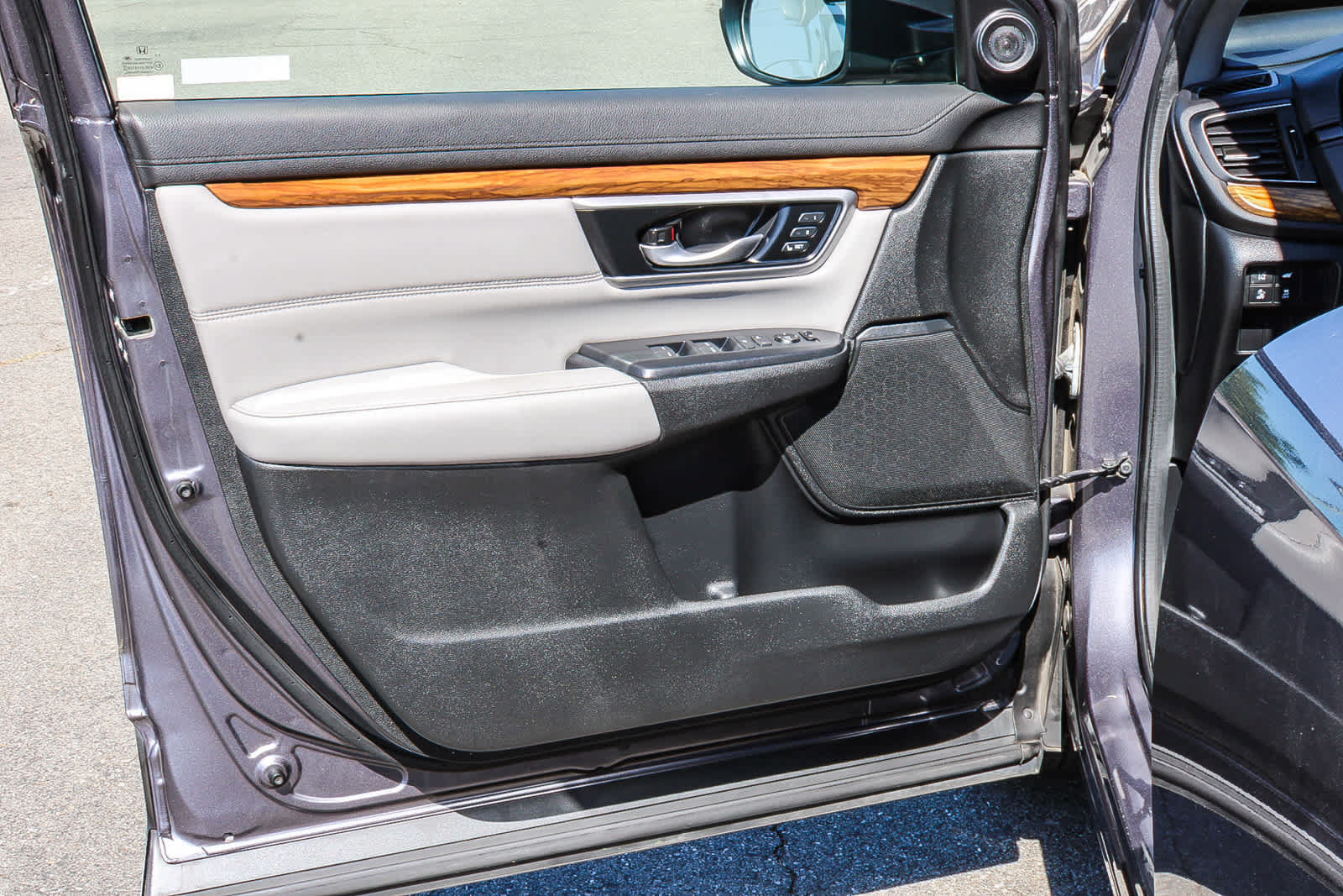 Certified 2022 Honda CR-V Touring image 21