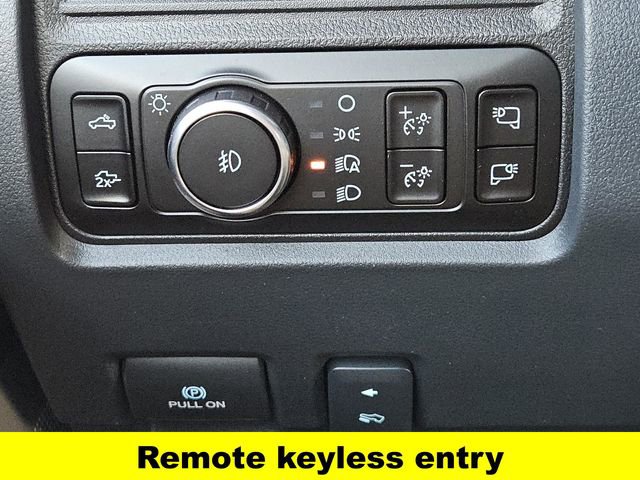 New 2026 Ford F250 Lariat w/ Chrome Package image 19