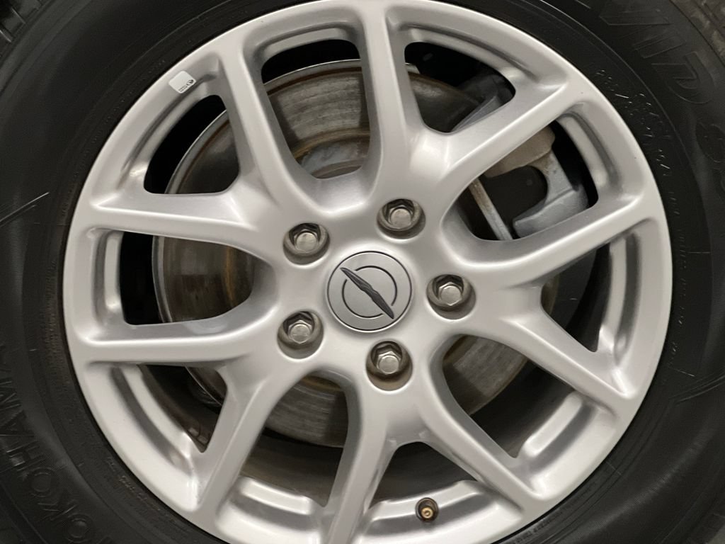 Used 2025 Chrysler Pacifica Select FWD image 76