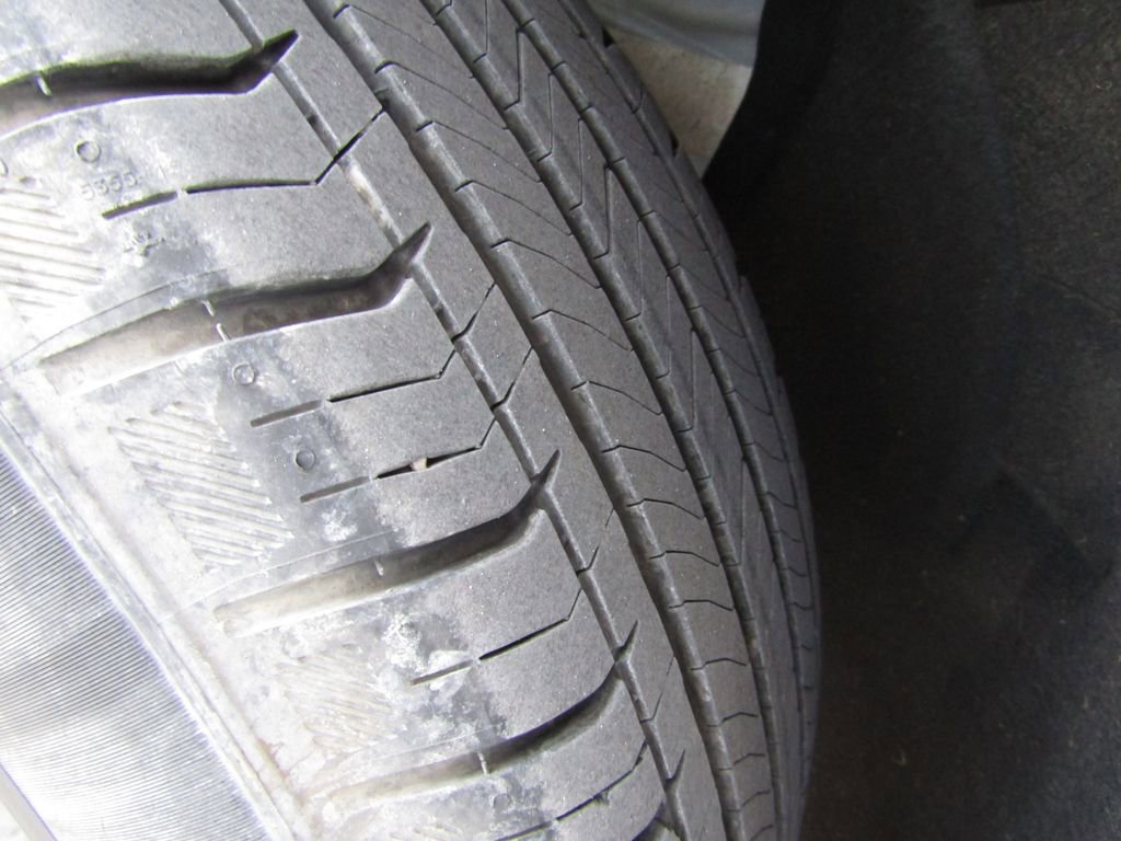 Used 2026 Chevrolet Equinox LT w/ Convenience Package II image 31