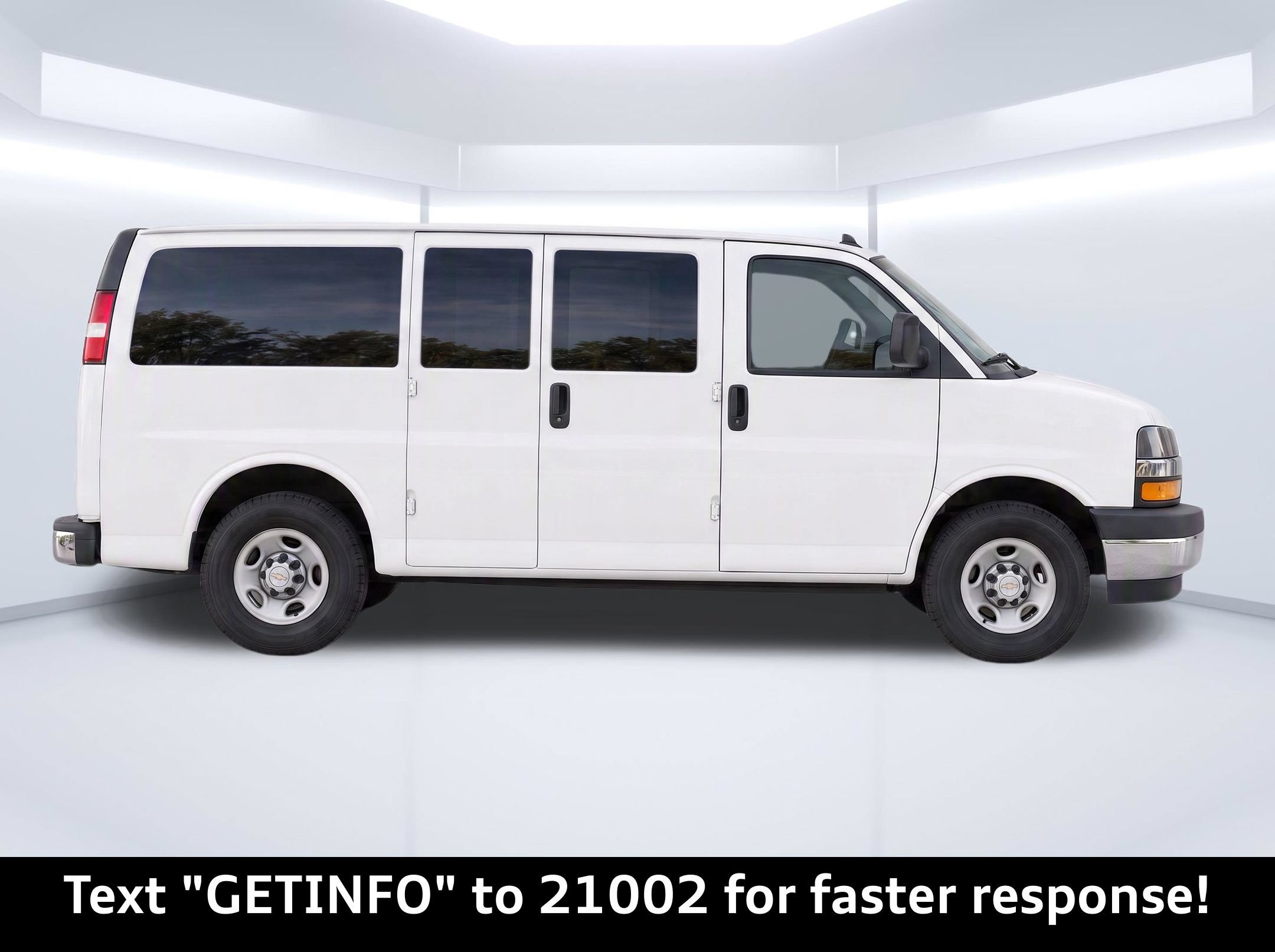 Used 2020 Chevrolet Express 3500 LT w/ LT Preferred Equipment Group RWD image 10