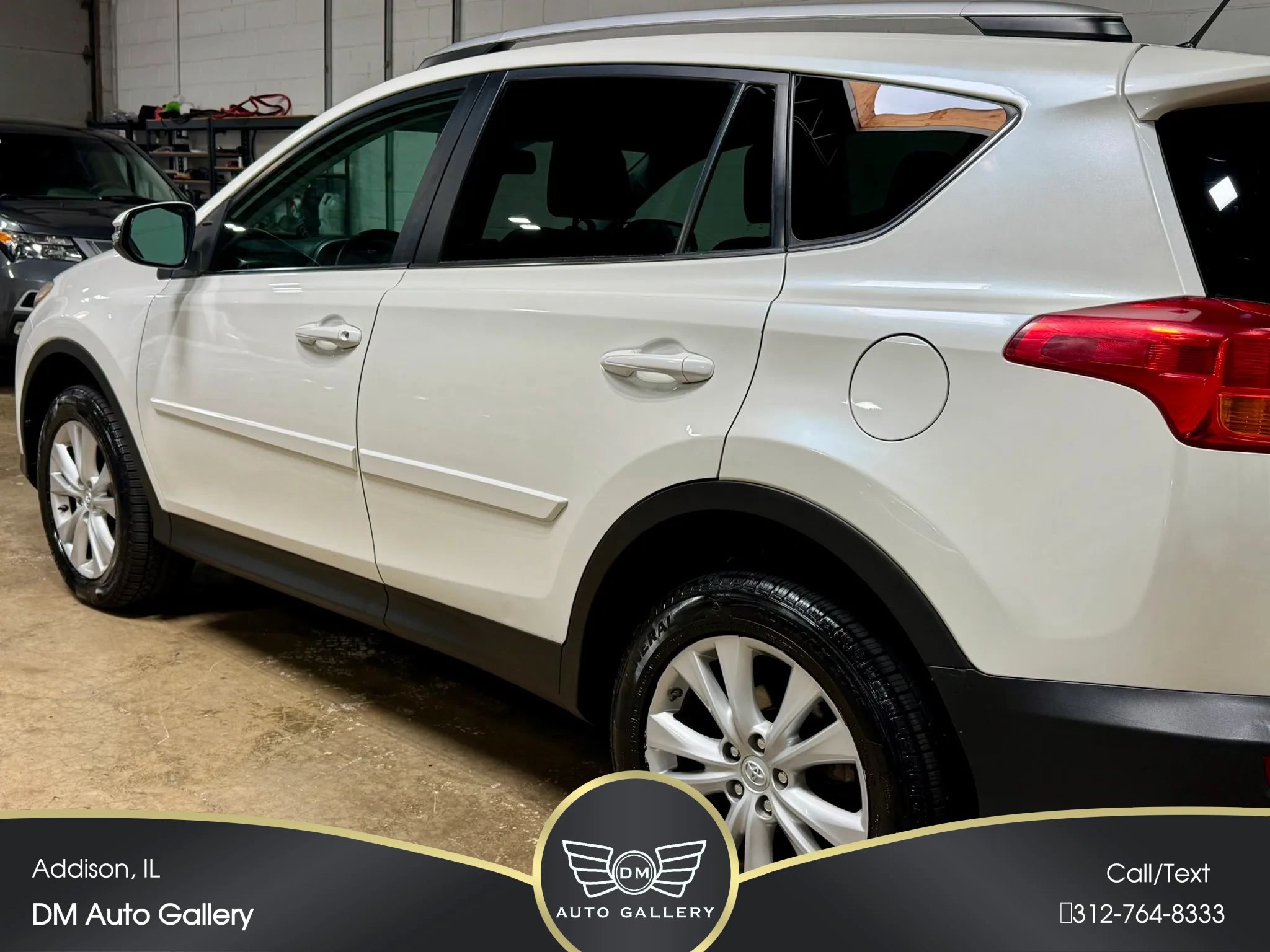 Used 2013 Toyota RAV4 Limited AWD/4WD image 8