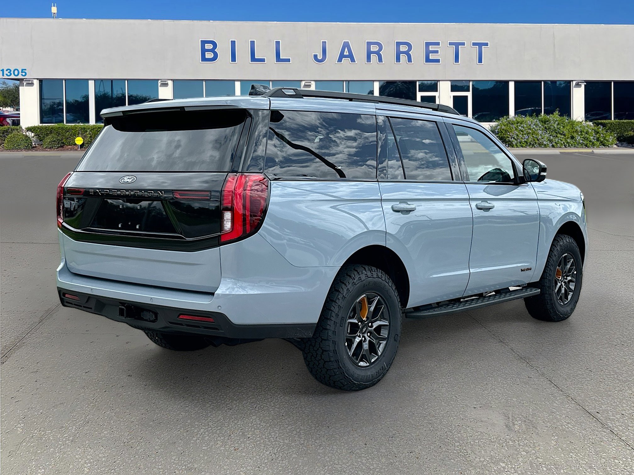 New 2026 Ford Expedition Tremor image 4