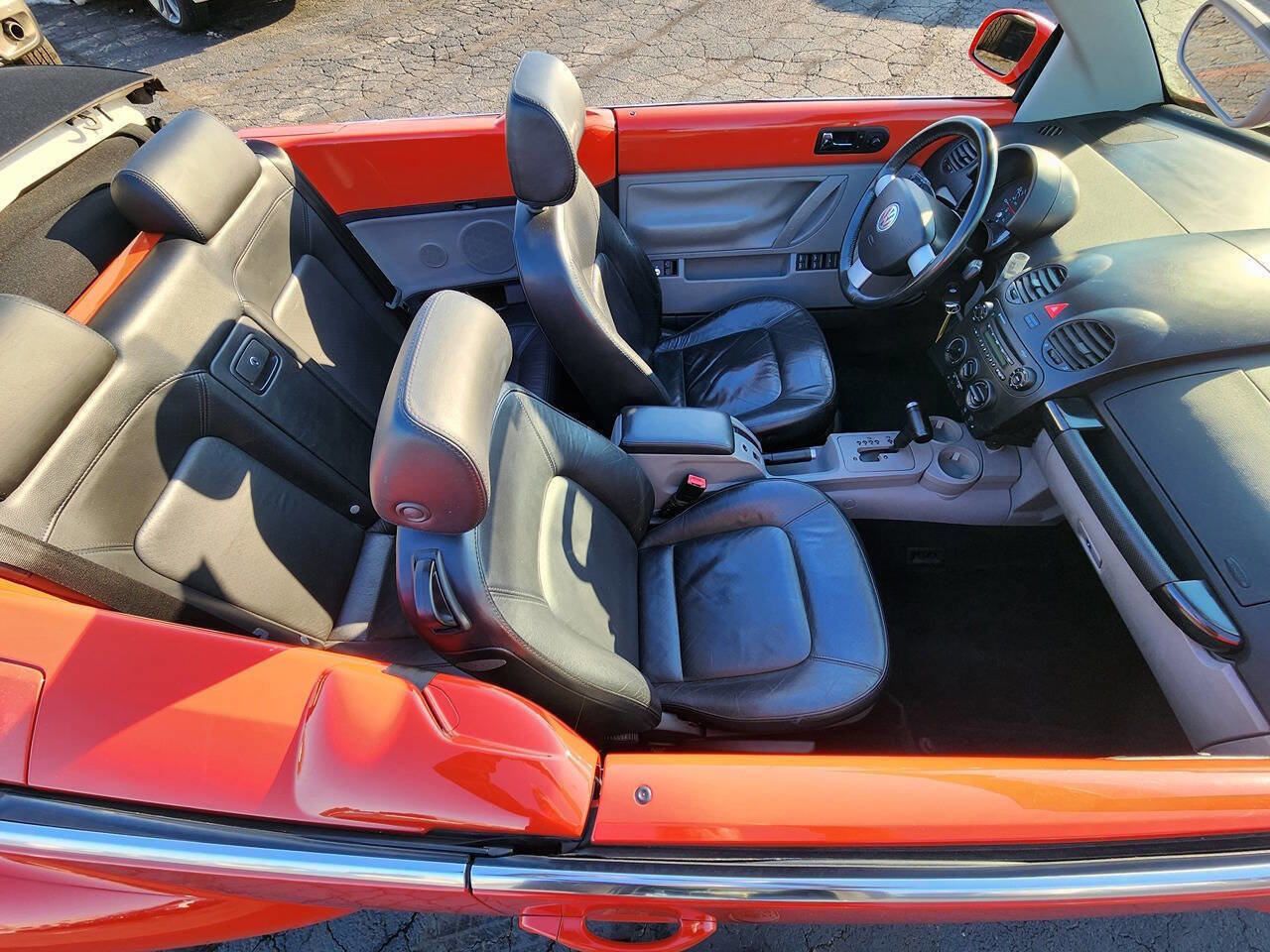 Used 2004 Volkswagen Beetle GLS image 4