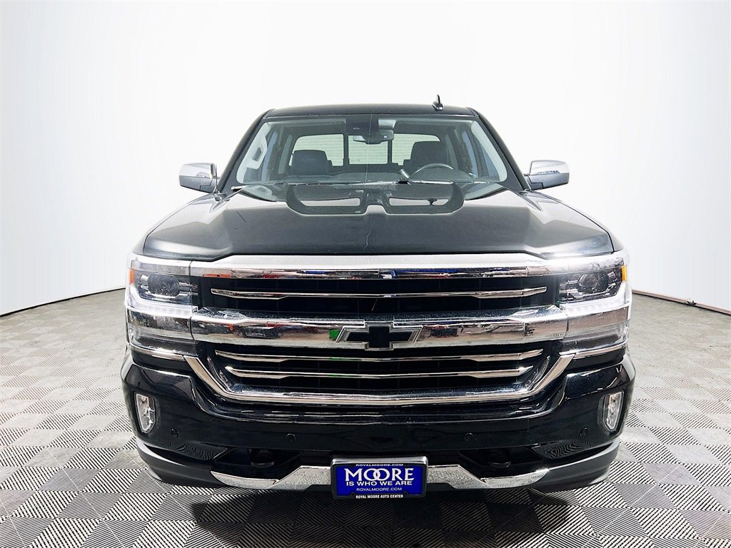 Used 2018 Chevrolet Silverado 1500 High Country image 3