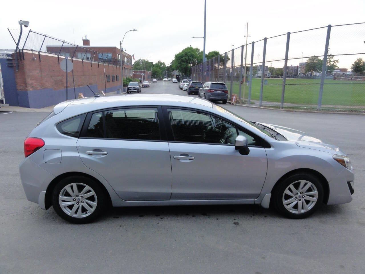 Used 2015 Subaru Impreza 2.0i Premium AWD/4WD image 33