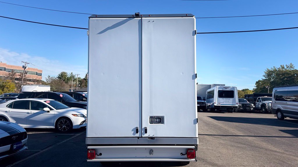 Used 2024 Ford E-350 and Econoline 350 Super Duty w/ Power Windows & Locks Group RWD image 9