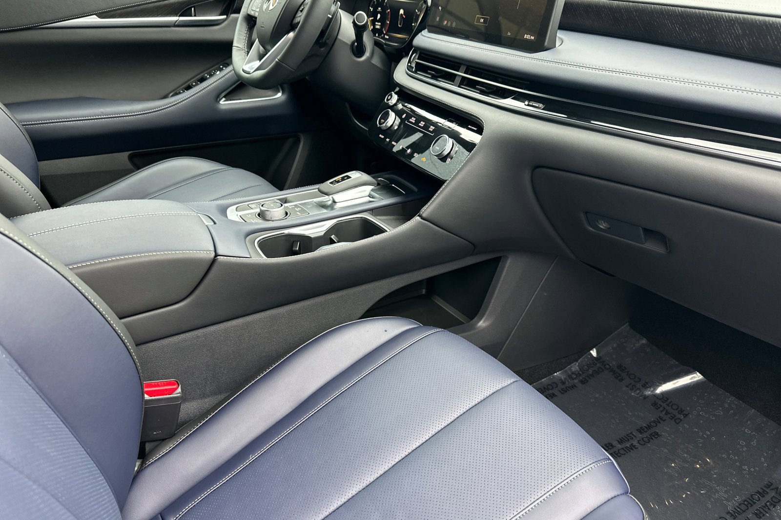 New 2026 INFINITI QX60 Sport w/ Dark Cargo Package image 18