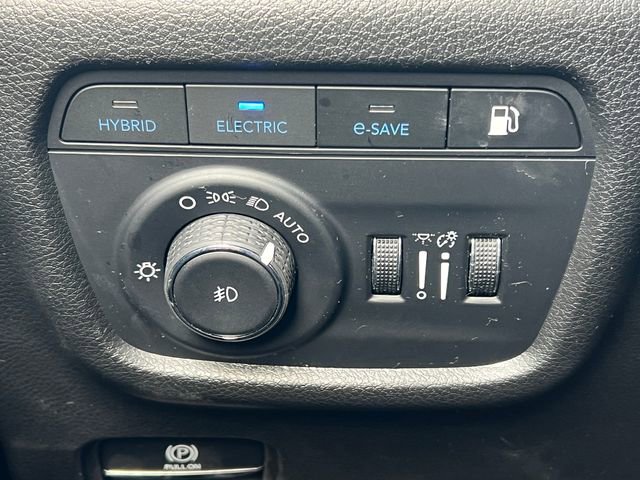 Used 2022 Jeep Grand Cherokee Limited 4xe image 21