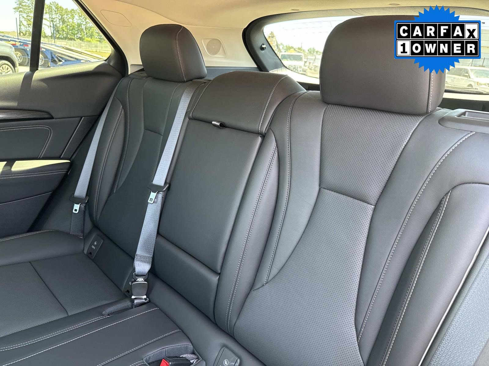 Used 2023 Buick Envision Essence AWD/4WD image 14