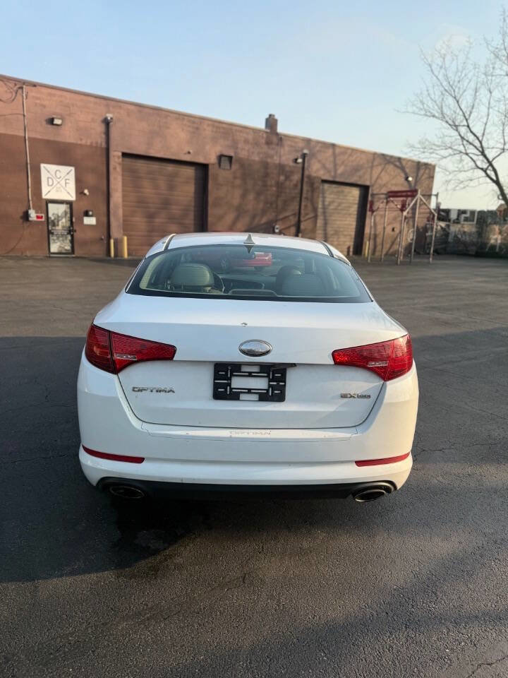Used 2013 Kia Optima EX FWD image 5