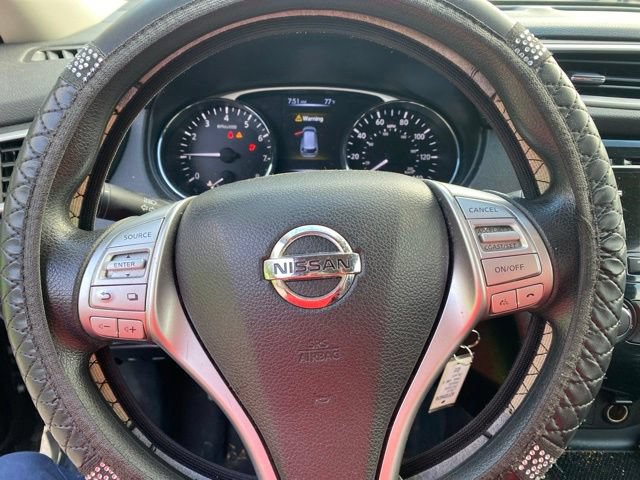 Used 2016 Nissan Rogue S AWD/4WD image 17