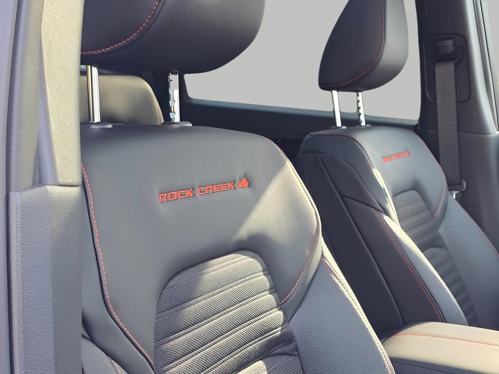 New 2026 Nissan Pathfinder SV image 17