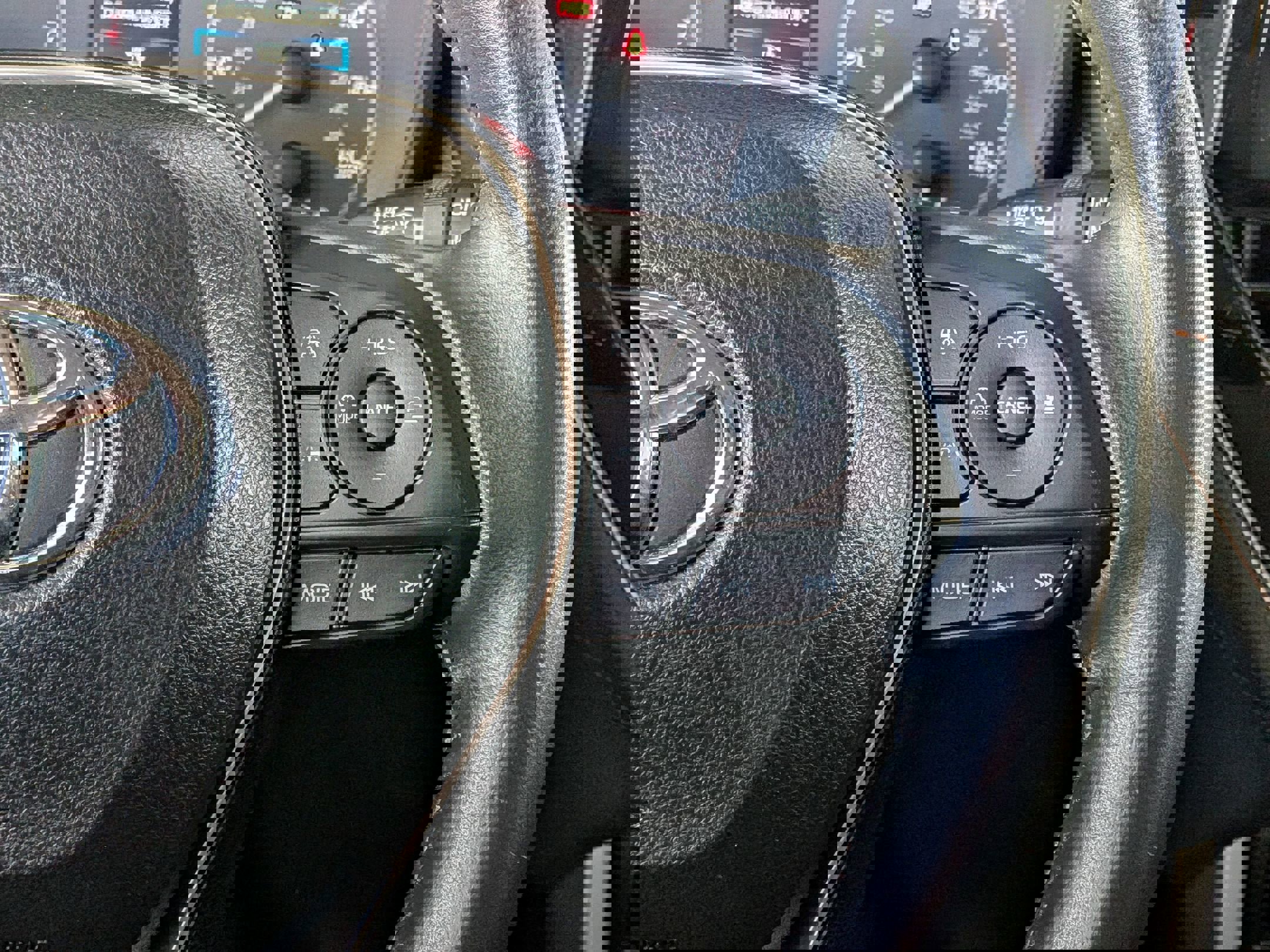 Certified 2023 Toyota Corolla Cross LE image 16