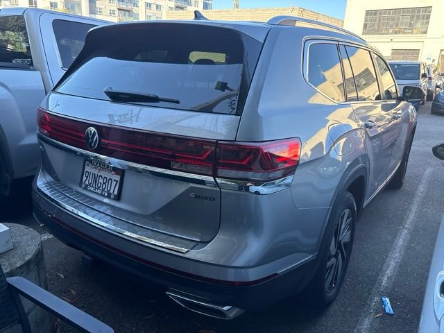 Certified 2025 Volkswagen Atlas SEL AWD/4WD image 3