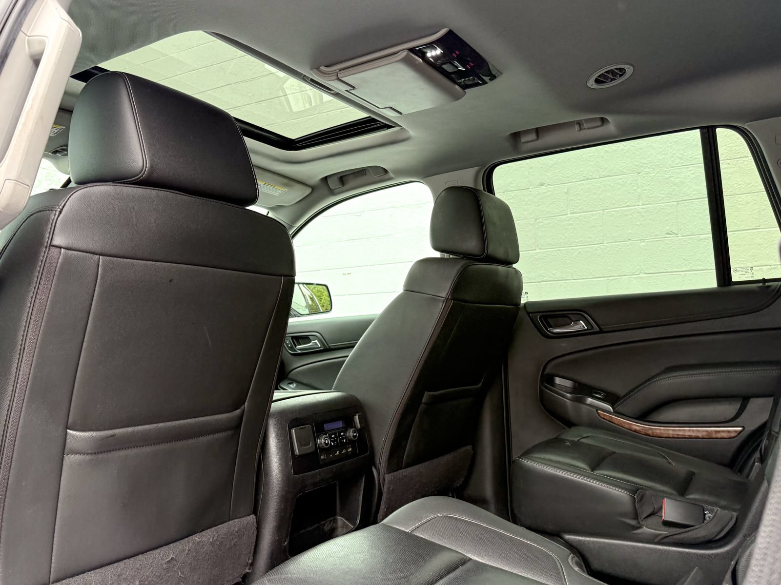 Certified 2020 Chevrolet Tahoe Premier AWD/4WD image 37