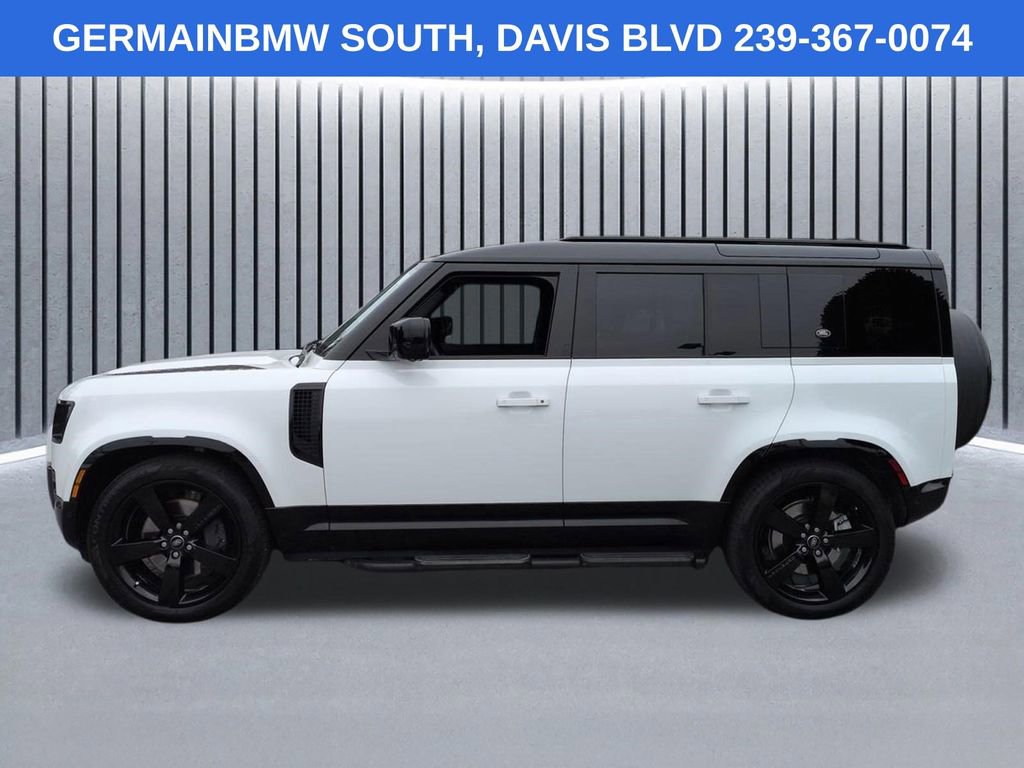 Used 2024 Land Rover Defender 110 X-Dynamic SE AWD/4WD image 8