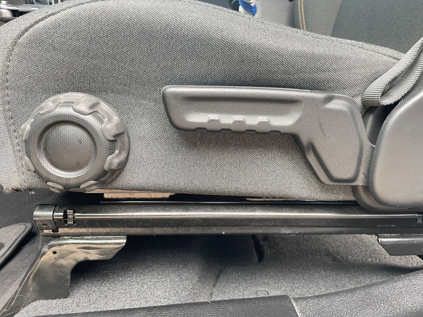 Used 2025 Jeep Wrangler Sahara image 23