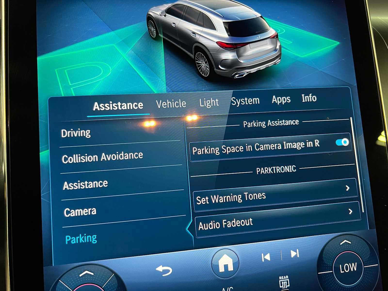 Certified 2026 Mercedes-Benz GLC 300 4MATIC image 40