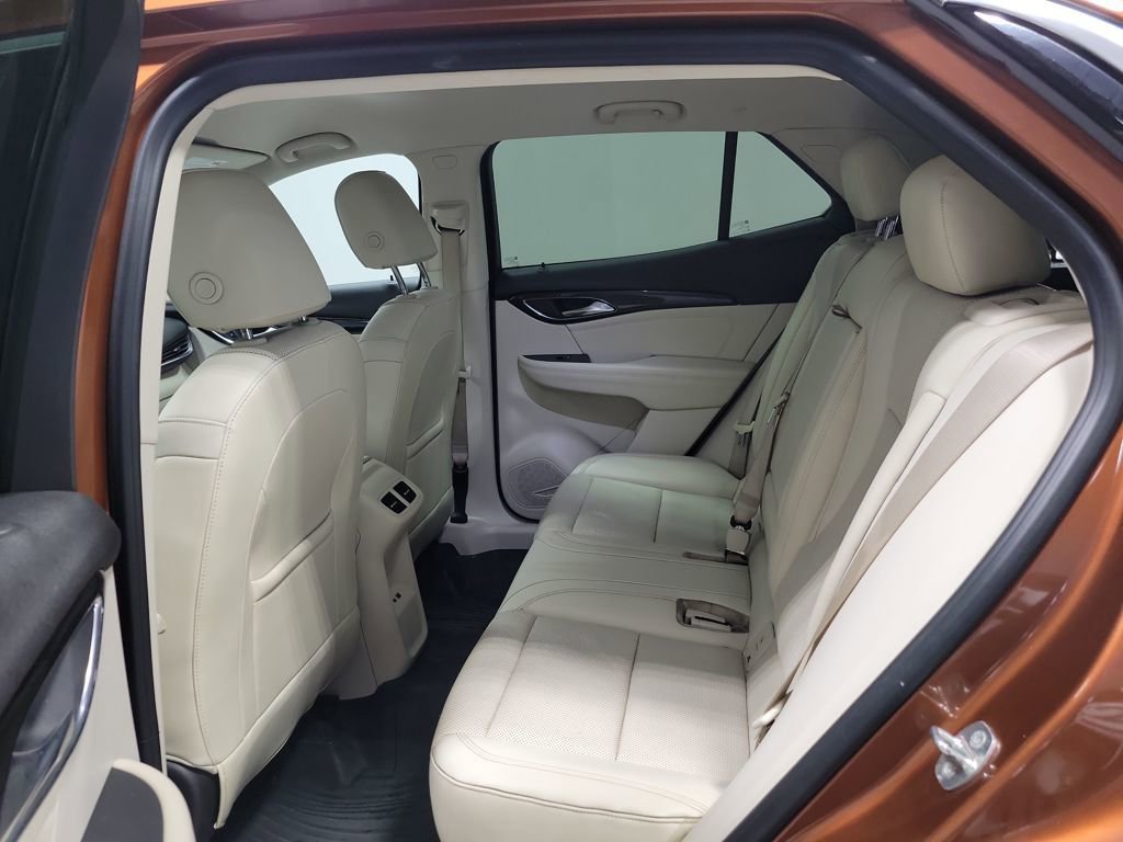 Used 2022 Buick Envision Essence w/ Safety Package image 28