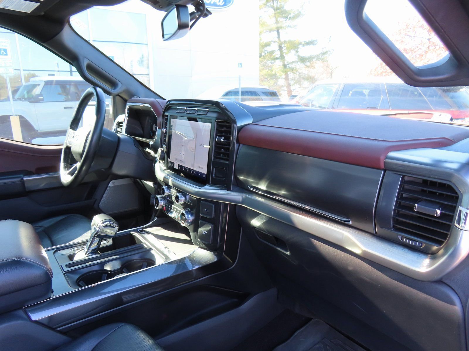 Used 2021 Ford F150 Lariat image 18