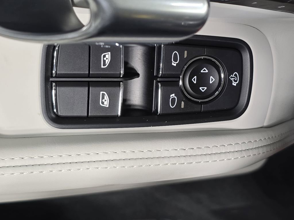 Used 2025 Porsche 718 Boxster GTS image 21