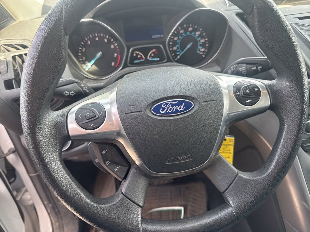 Used 2015 Ford Escape SE image 9