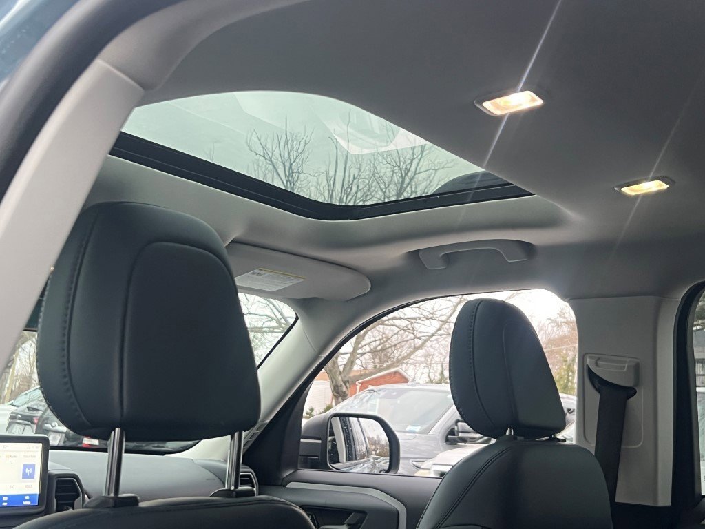 Used 2023 Ford Bronco Sport Outer Banks w/ Tech Package image 12