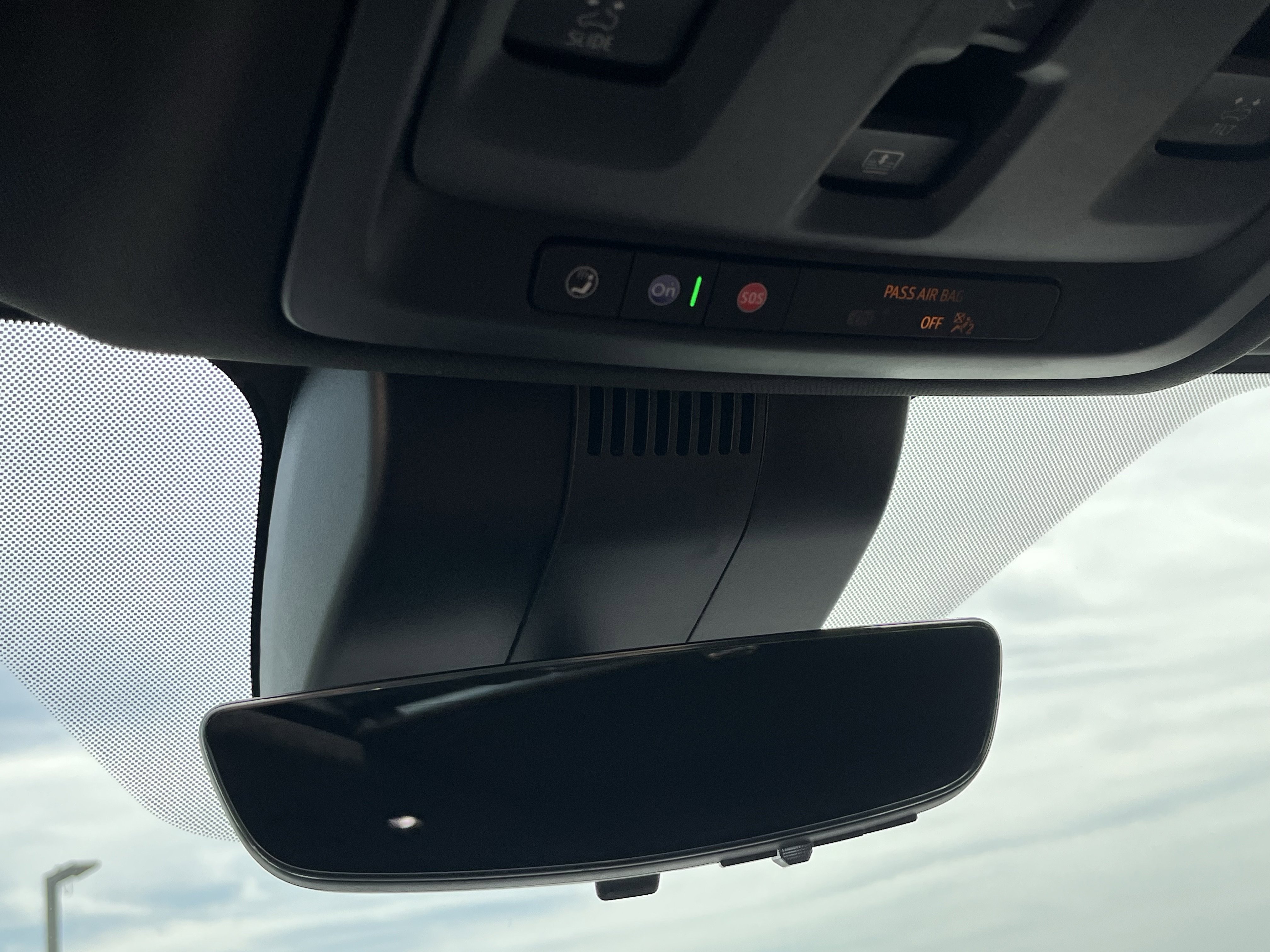 Used 2024 GMC Yukon Denali Ultimate image 22
