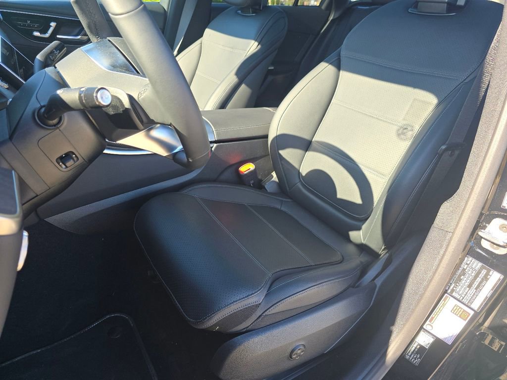 Certified 2026 Mercedes-Benz GLC 300 4MATIC image 24