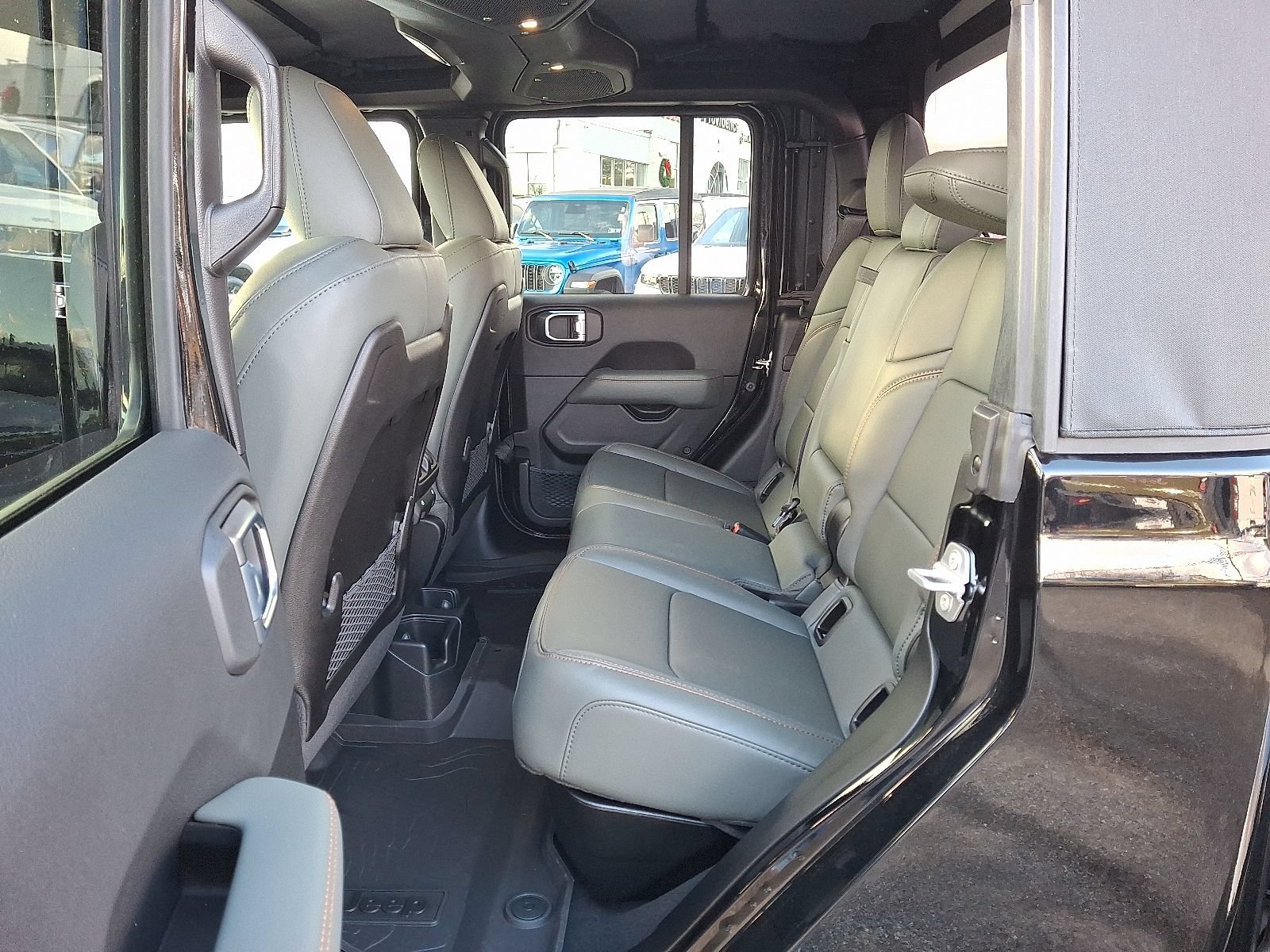 New 2026 Jeep Gladiator Mojave AWD/4WD image 6