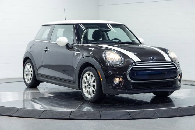 Used 2015 MINI Cooper 2-Door Hardtop FWD image 4