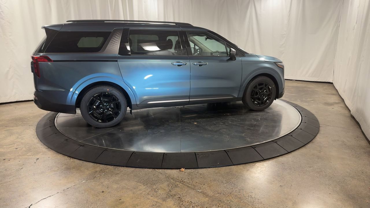 New 2026 Kia Carnival SX w/ SX Dark Edition Package image 2