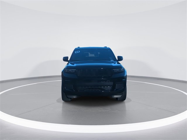 Used 2024 Jeep Grand Cherokee L Laredo image 3