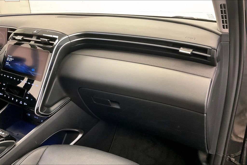 Certified 2022 Hyundai Tucson Limited w/ Cargo Package image 15