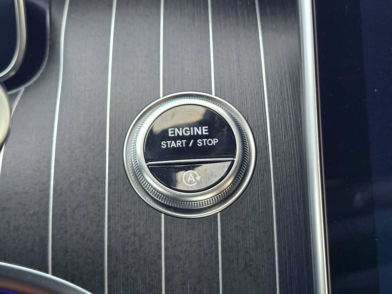 New 2027 Mercedes-Benz CLE 300 4MATIC Coupe image 29