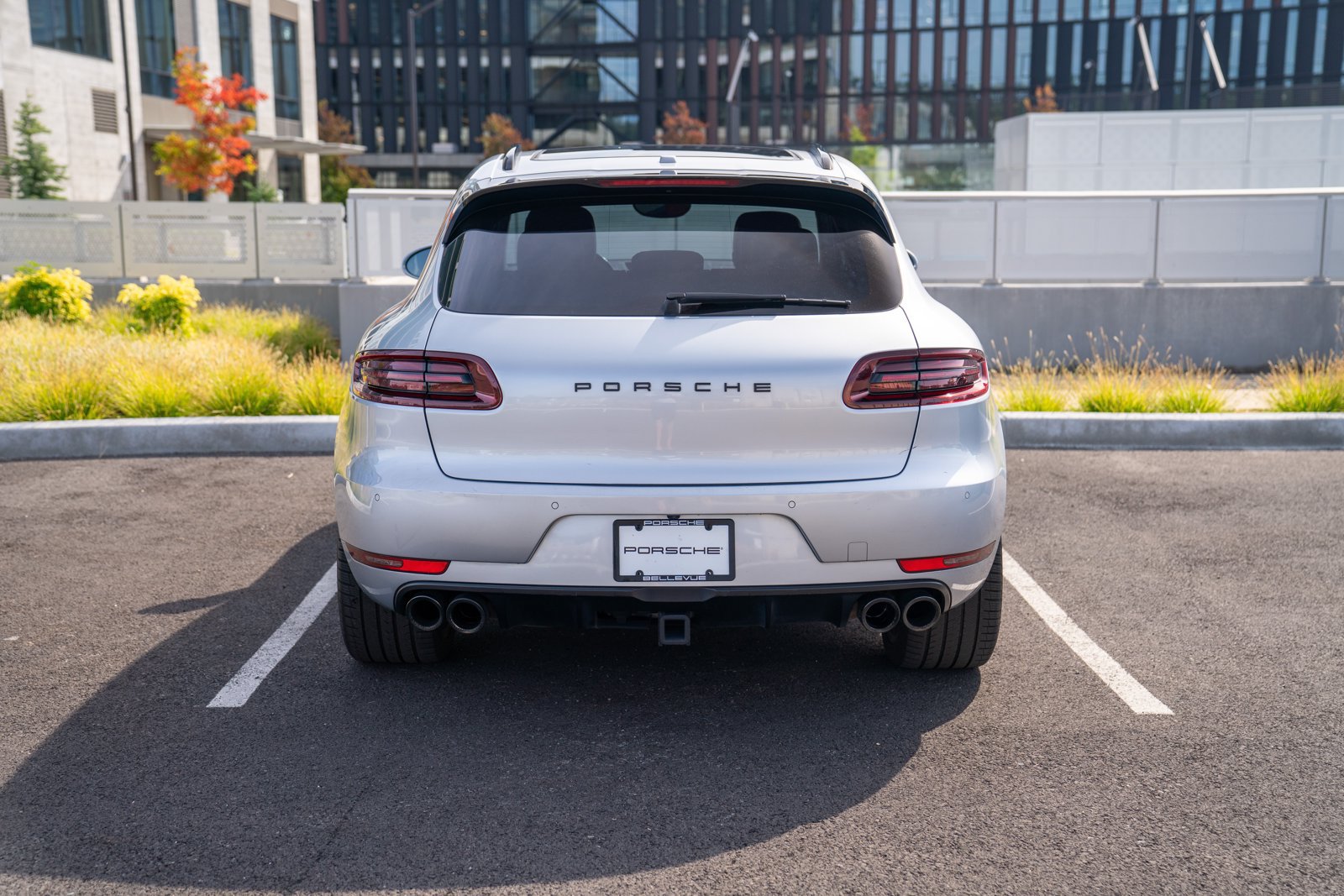 Certified 2017 Porsche Macan GTS AWD/4WD image 7