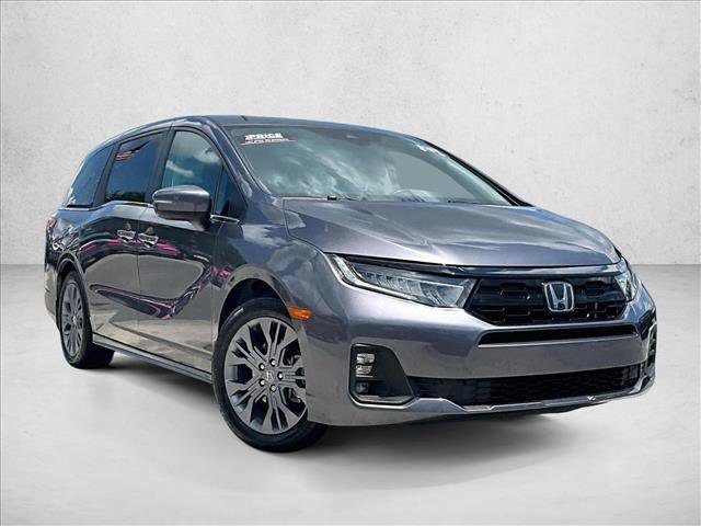 Used 2025 Honda Odyssey Touring image 12
